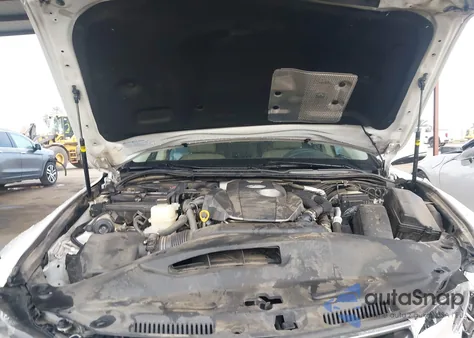 2019 Lexus Is 300 z USA, uszkodzony, nr VIN JTHBA1D24K5094864